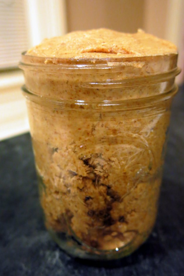 Make Your Own Vanilla Almond Butter